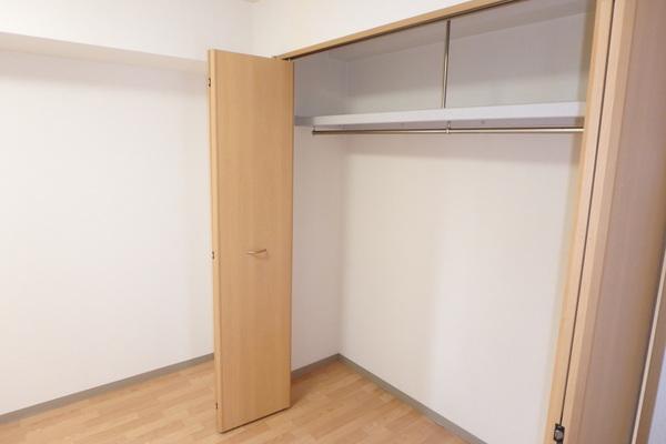 札幌市白石区南郷通マンション 収納