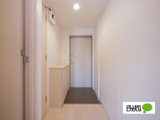 札幌市中央区北十二条西マンション 玄関
