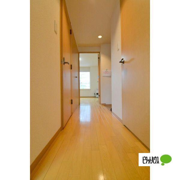 札幌市中央区南七条西マンション 玄関