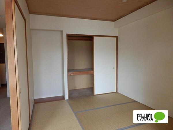 札幌市北区北二十一条西マンション 収納