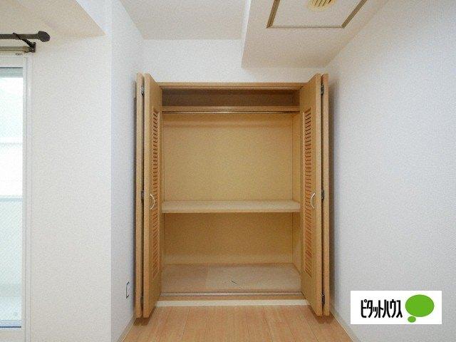 札幌市西区八軒二条東マンション 収納