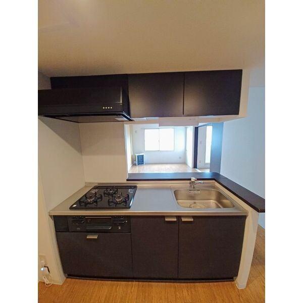 札幌市中央区宮の森一条マンション キッチン