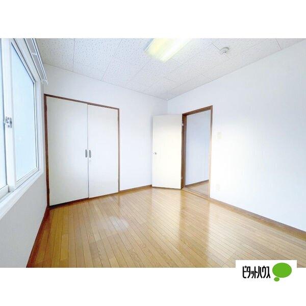 札幌市手稲区稲穂一条アパート 収納