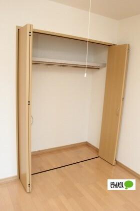 札幌市西区琴似四条アパート 収納