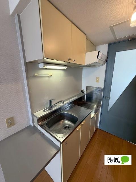 札幌市北区北二十六条西マンション キッチン