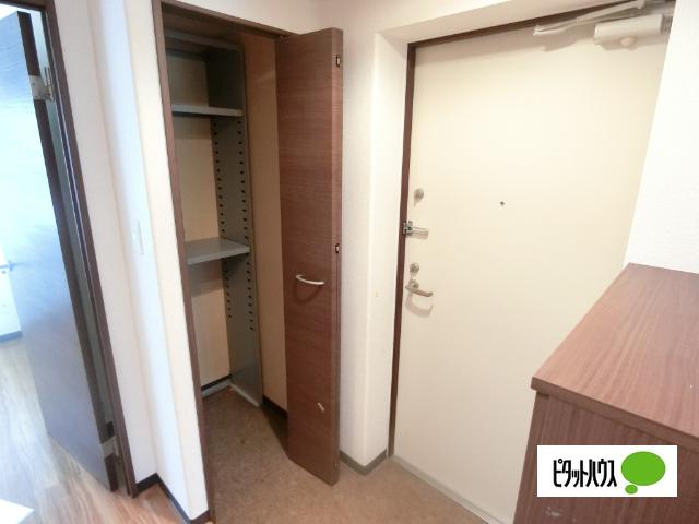 札幌市西区琴似三条マンション 玄関