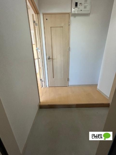 札幌市豊平区中の島一条マンション 玄関