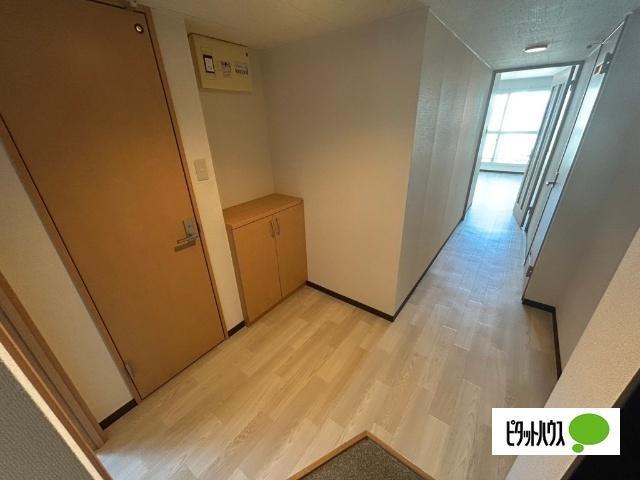 セントポーリア アイリス 玄関