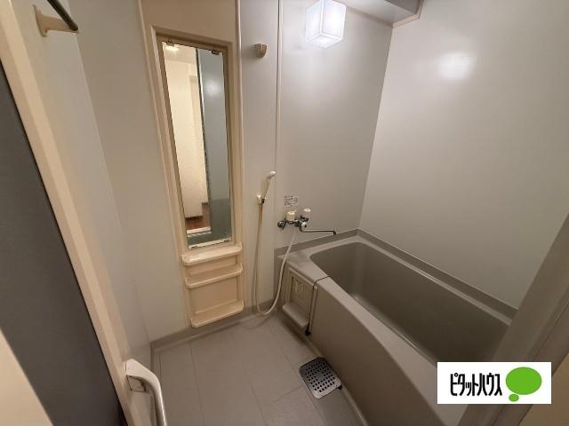 札幌市西区琴似二条マンション バス／シャワー