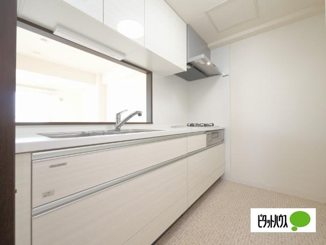 札幌市中央区南十四条西マンション キッチン