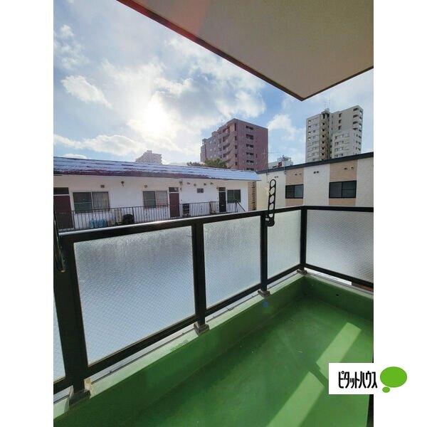 札幌市中央区南十三条西マンション バルコニー