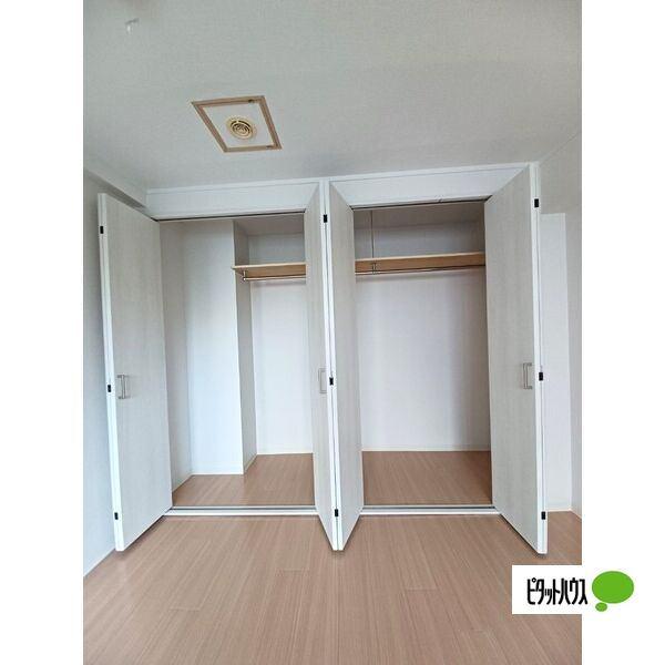 札幌市中央区南一条西マンション 収納