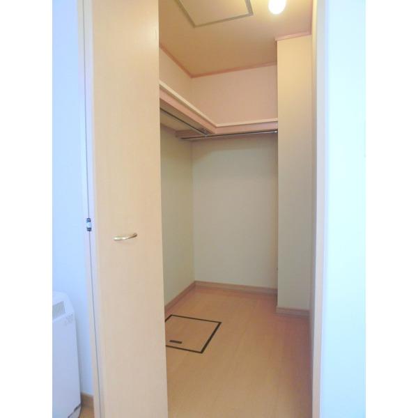 札幌市厚別区厚別東五条アパート 収納