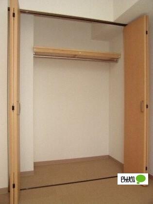 ティアラタワー中島倶楽部 収納