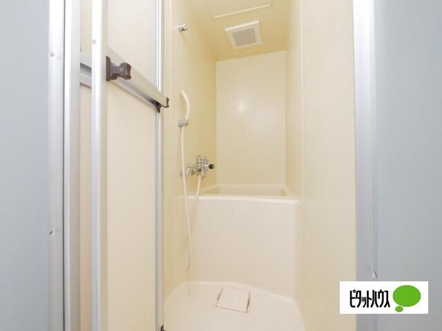 札幌市東区北十六条東マンション バス／シャワー
