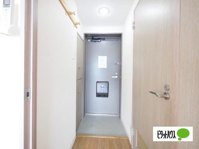 札幌市白石区南郷通マンション 玄関