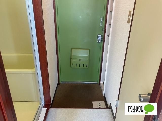 関ハイツ 玄関