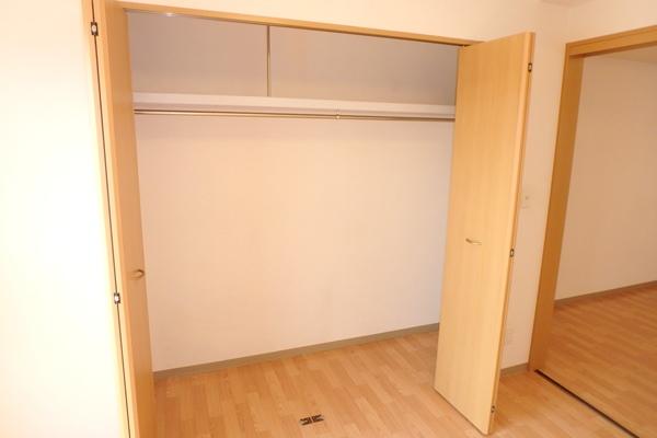 札幌市白石区南郷通マンション 収納