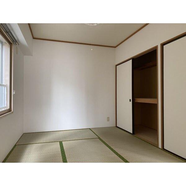 ベルサエレンシア 収納