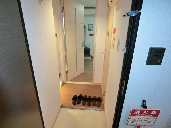 カハラコート4th 玄関