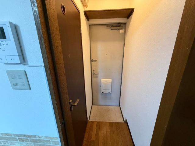 グリーンコート青葉 玄関