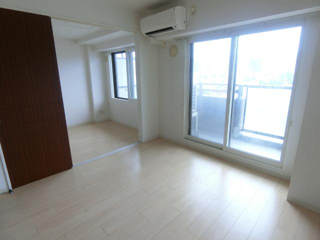 クラッセ近代美術館北 その他