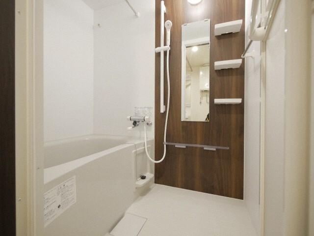 white court(ホワイトコート) バス／シャワー