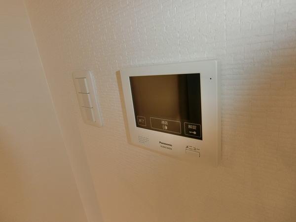 北広島市新富町西マンション セキュリティ