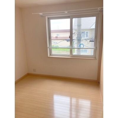 北広島市新富町西アパート その他