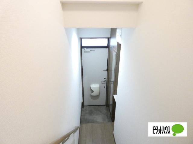 フレンドB 玄関
