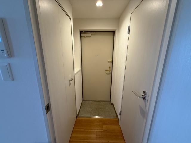ブランノワールひばりが丘 玄関