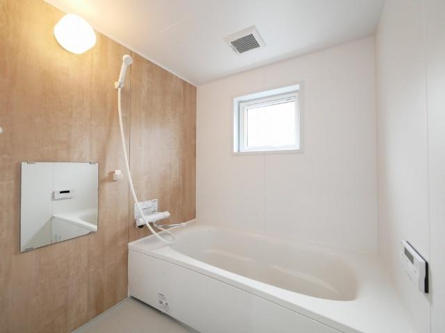 Reverb バス／シャワー