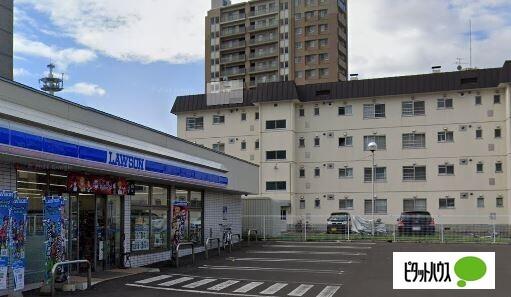 ローソン札幌月寒中央十一丁目店：362m