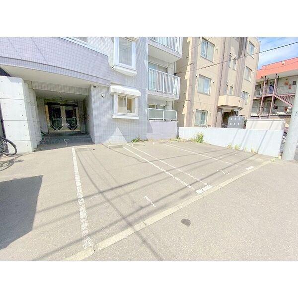 エスパシオⅡ 駐車場