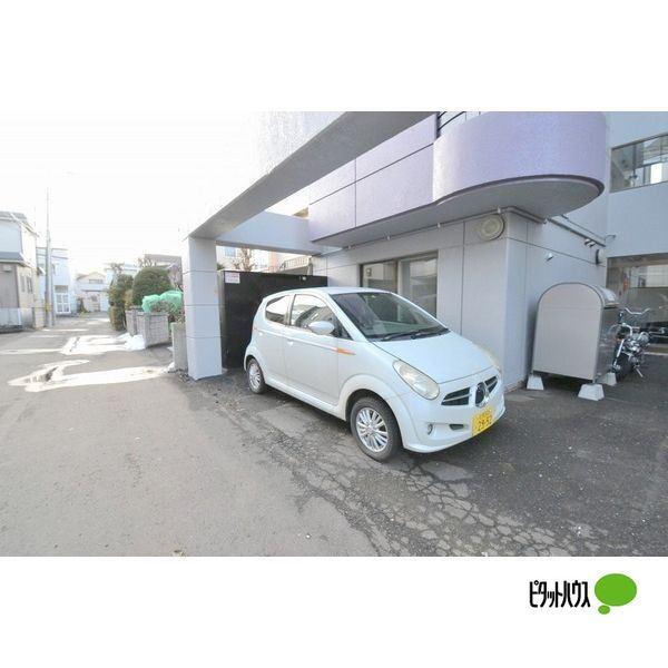 トゥインクルハウス澄川 駐車場