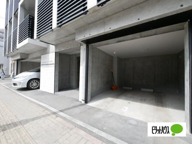 札幌市厚別区厚別中央五条マンション 駐車場