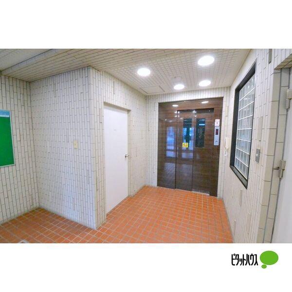札幌市北区北二十六条西マンション ロビー