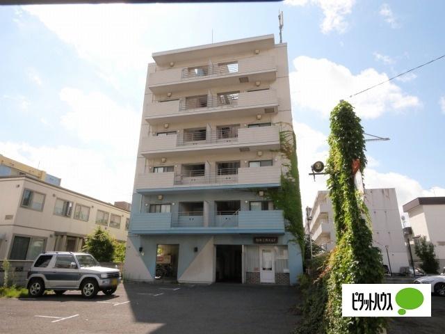 apt-k 駐車場