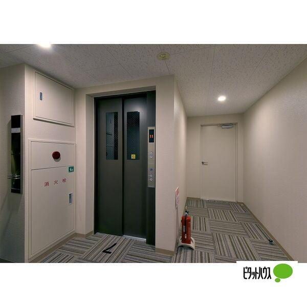 札幌市中央区南四条西マンション ロビー
