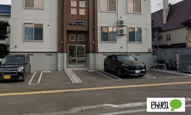 札幌市清田区清田三条アパート 駐車場