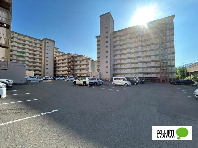 じょうてつドエル真駒内 駐車場