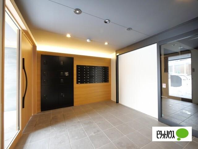 札幌市厚別区厚別西二条マンション ロビー
