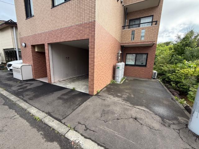 オルセーひばりが丘 駐車場