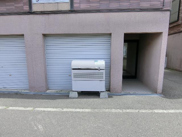 グラディート厚別 駐車場