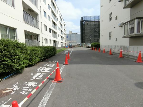 ファミール白石壱号 駐車場