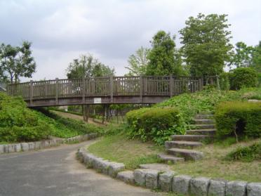 沼辺公園：160m