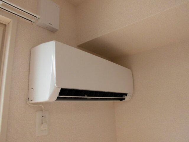 ﾛｲｼﾞｪﾝﾄﾊﾟｰｸｽ ﾚｲｸﾀｳﾝ　Ｑ（305） 部屋画像