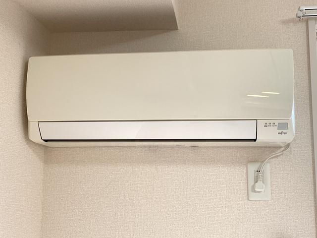 ﾛｲｼﾞｪﾝﾄﾊﾟｰｸｽ ﾚｲｸﾀｳﾝ　Ｂ（103） 部屋画像