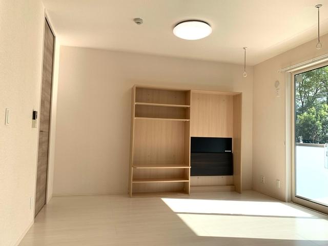 ﾛｲｼﾞｪﾝﾄﾊﾟｰｸｽ ﾚｲｸﾀｳﾝ Ⅱ　A（107） 部屋画像
