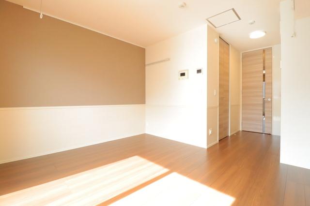 ﾛｲｼﾞｪﾝﾄﾊﾟｰｸｽ ﾚｲｸﾀｳﾝ　Ｅ（307） 部屋画像